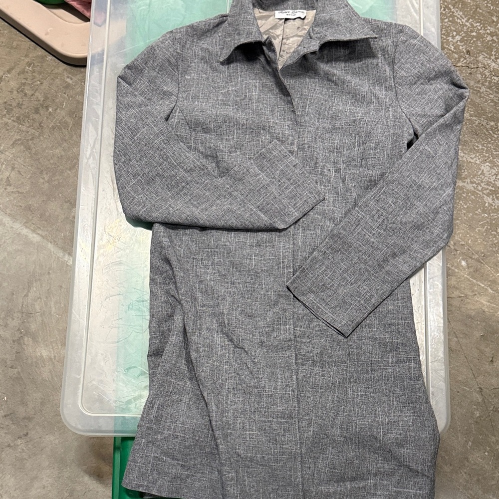 Women's Gray Jacket